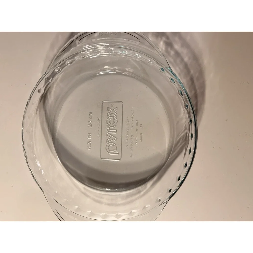 Vintage Pyrex Light Blue-Green Glass Fluted Pie Pan Crimped Deep Dish Plate 9.5